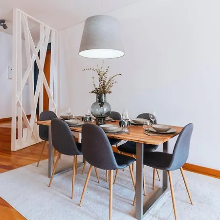 Apartment Mouzinho Downtown 2br W/ Parking By Lovelystay *
